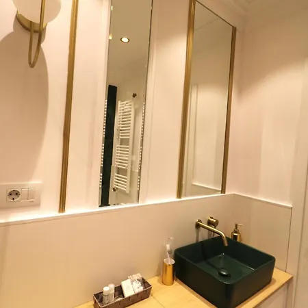 Deluxe Premium Old Town - Free Minibar Apartment *