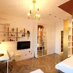 شقة Deluxe Premium Old Town - Free Minibar