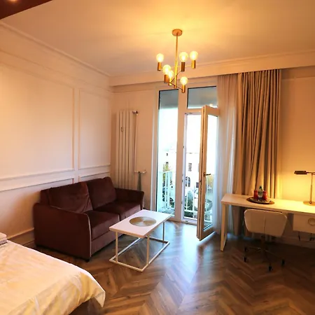 Deluxe Premium Old Town - Free Minibar Apartment Bucharest