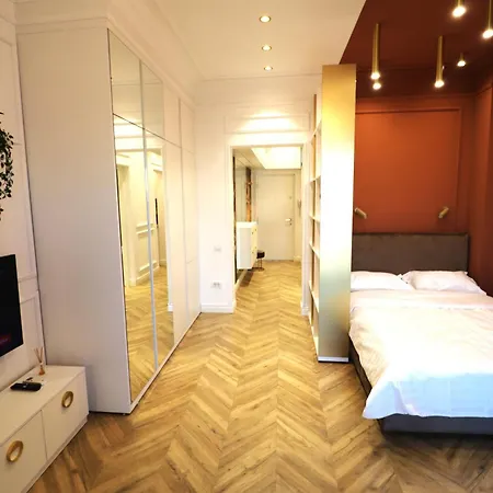 Deluxe Premium Old Town - Free Minibar Boekarest