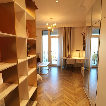 Deluxe Premium Old Town - Free Minibar * Boekarest