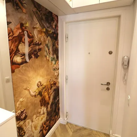 Deluxe Premium Old Town - Free Minibar