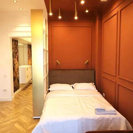 Deluxe Premium Old Town - Free Minibar Апартаменты