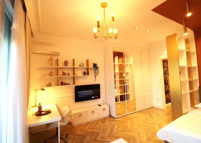 Deluxe Premium Old Town - Free Minibar *