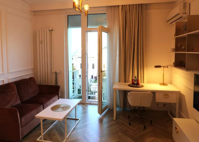 Deluxe Premium Old Town - Free Minibar * Bukarest