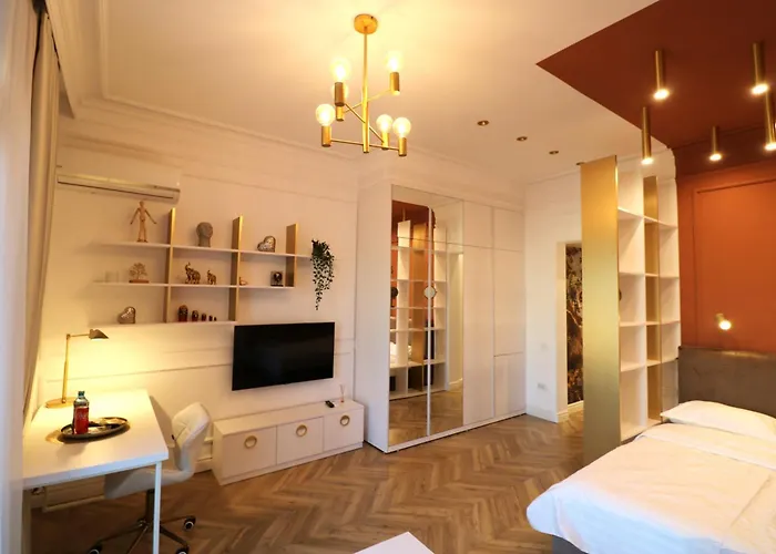 Deluxe Premium Old Town - Free Minibar